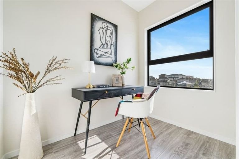 Photo of property in 6 Paina Crescent, Massey, Auckland, 0614