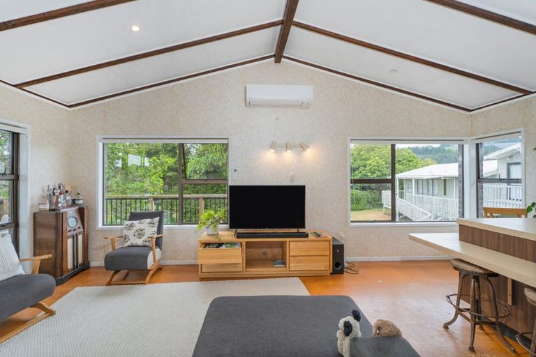 Photo of property in 43 Oyster Drive, Cooks Beach, Whitianga, 3591