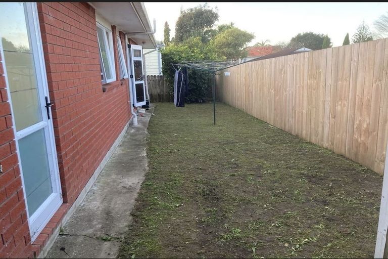 Photo of property in 55a Archibald Road, Kelston, Auckland, 0602