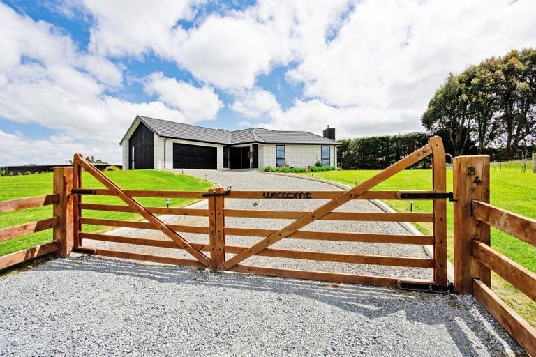 Photo of property in 24 Mosshead Close, Waihopai, Invercargill, 9872