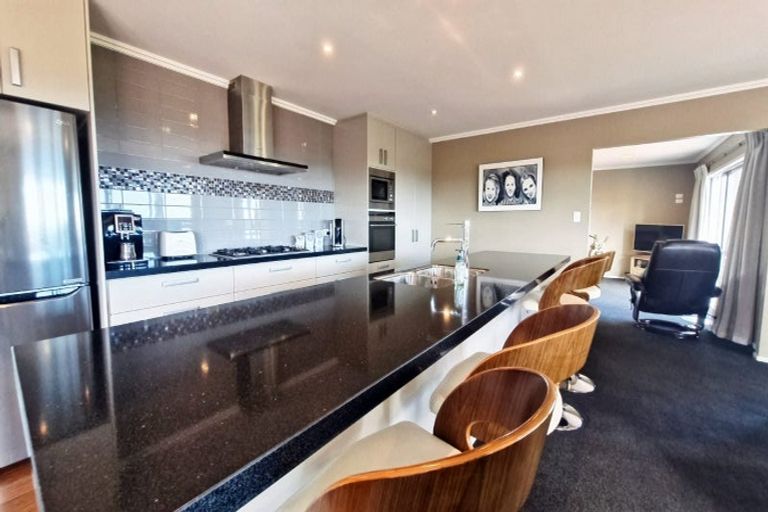 Photo of property in 1 Wilson Road, Urenui, 4375