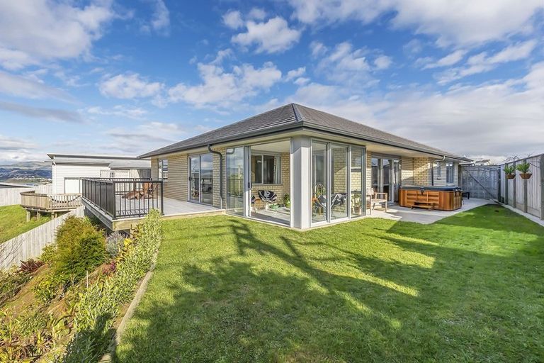 Photo of property in 54 Mo Street, Camborne, Porirua, 5026
