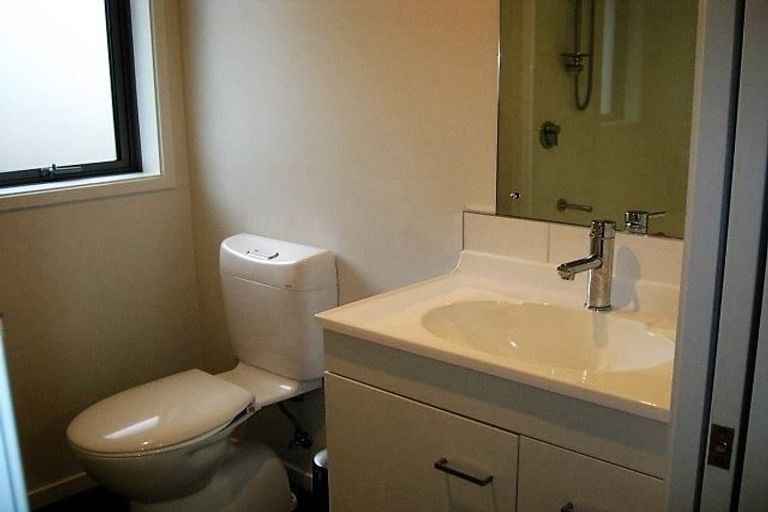 Photo of property in 63 Bishop Street, St Albans, Christchurch, 8014