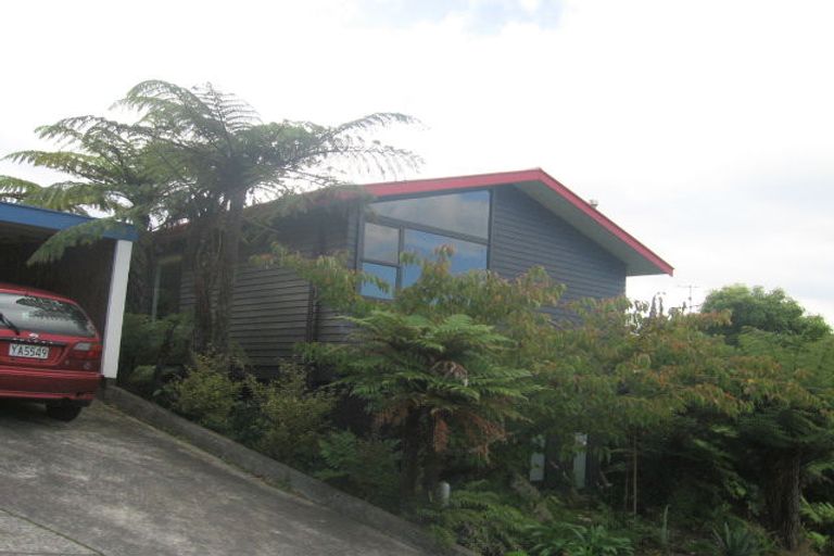 Photo of property in 48 Harbour View Road, Harbour View, Lower Hutt, 5010