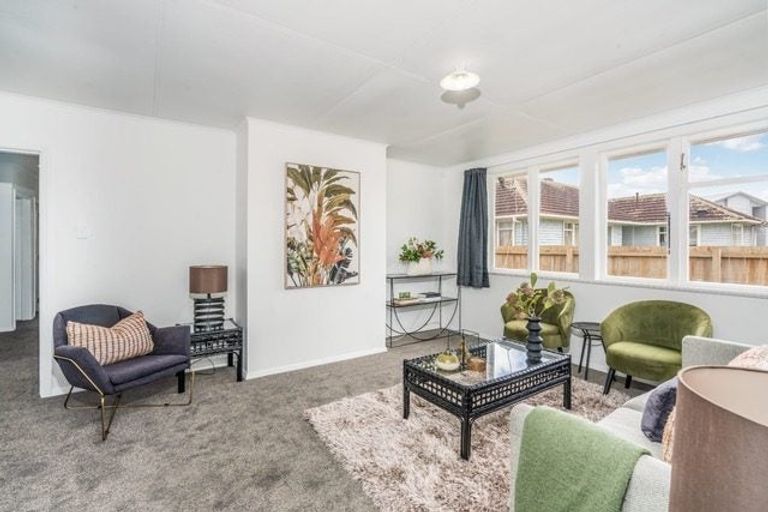Photo of property in 5 Firth Crescent, Otara, Auckland, 2025