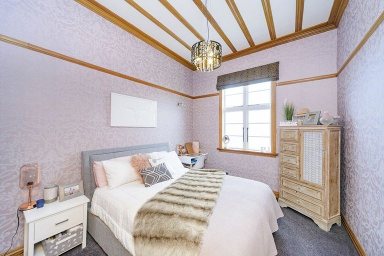 Photo of property in 5 Queen Street, Feilding, 4702