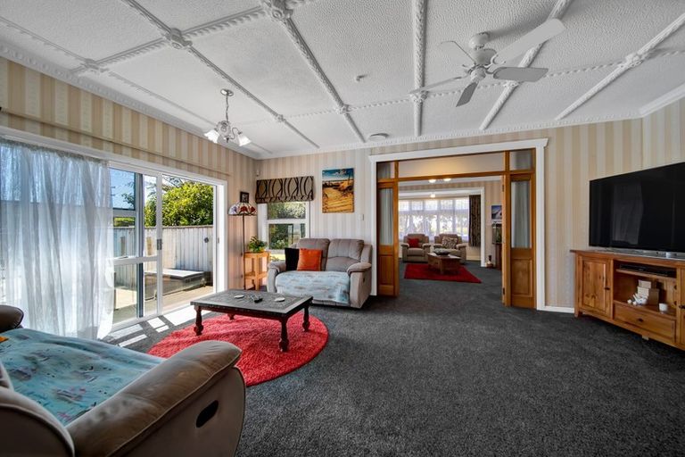 Photo of property in 21 Johnston Street, Brixton, Waitara, 4382