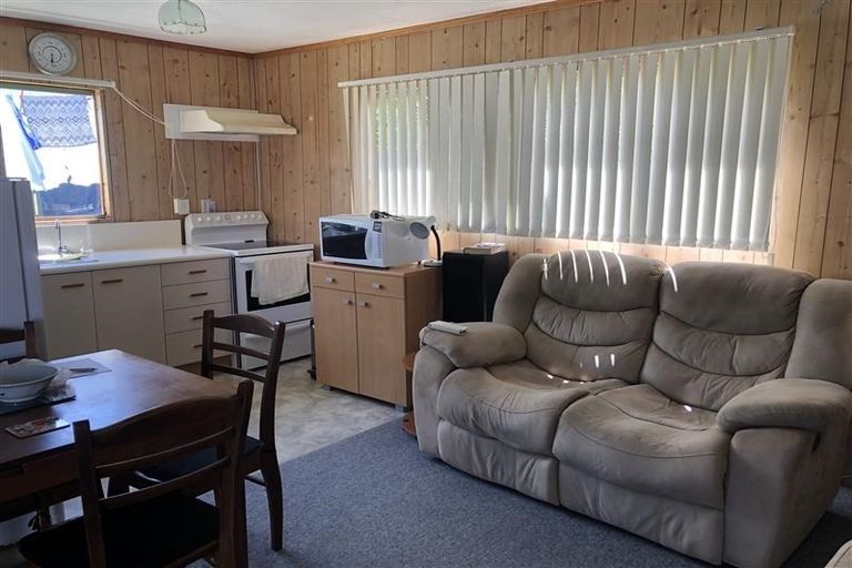 Photo of property in 28 Tamatea Drive, Snells Beach, 0920