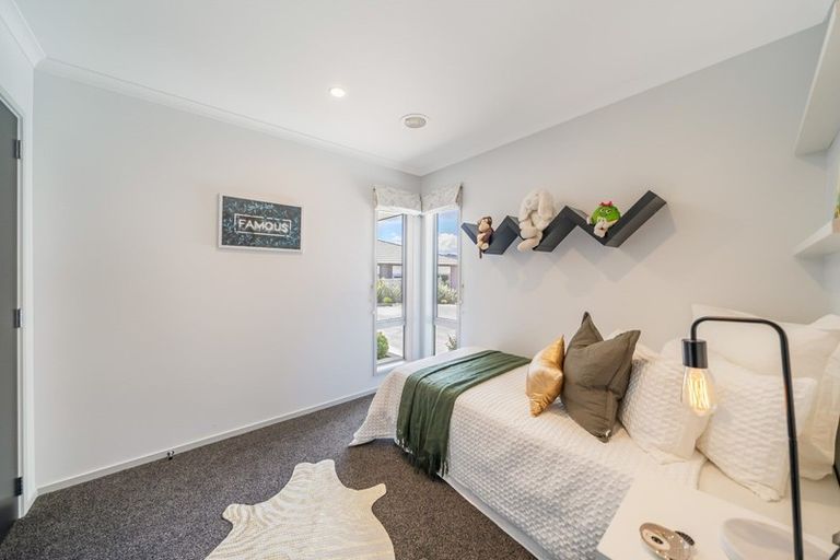 Photo of property in 27 Kurth Crescent, Silverstream, Upper Hutt, 5019