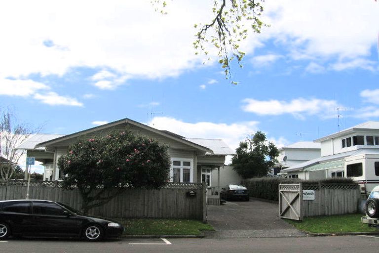 Photo of property in 137 Spring Street, Tauranga, 3110