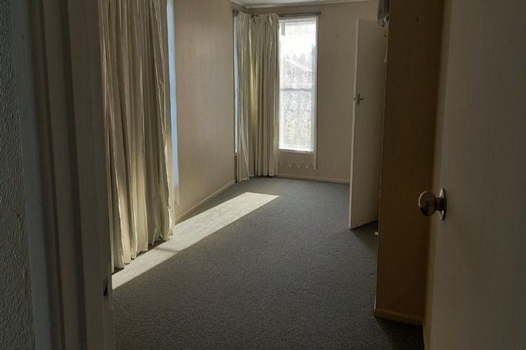 Photo of property in 12 Wood Avenue, Mangere East, Auckland, 2024