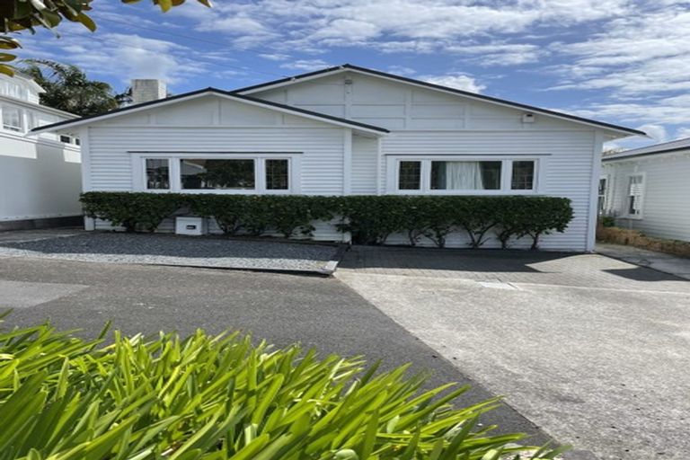 Photo of property in 16 Anglesea Street, Freemans Bay, Auckland, 1011