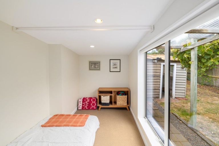 Photo of property in 17 Tovey Street, New Brighton, Christchurch, 8061