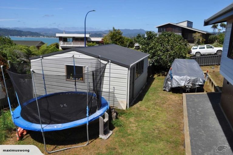 Photo of property in 17 Harbour Lights Terrace, Whitianga, 3592
