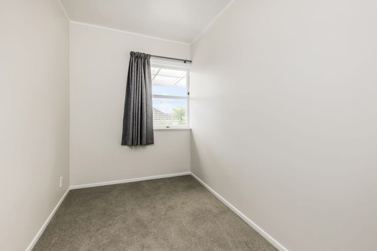 Photo of property in 26 Orams Road, Hillpark, Auckland, 2102
