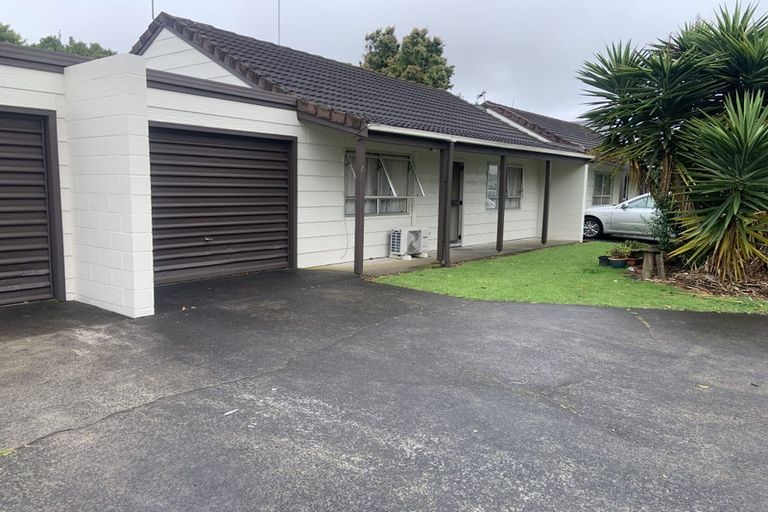 Photo of property in 2/12 Maru Road, Takanini, 2112