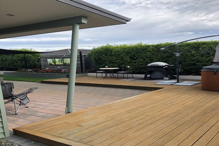 Photo of property in 10 Pacific Avenue, Poraiti, Napier, 4112