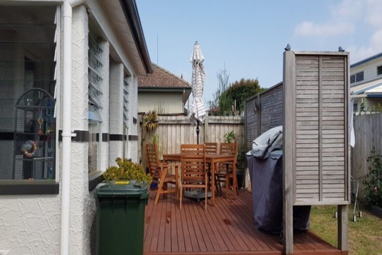 Photo of property in 12 Cairnfield Road, Kensington, Whangarei, 0112