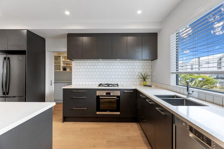 Photo of property in 1/177 Edgeware Road, Edgeware, Christchurch, 8013