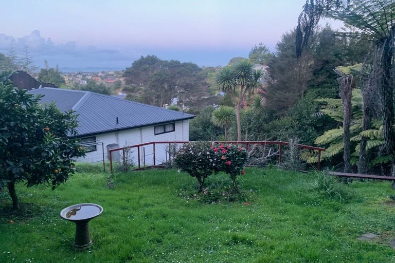 Photo of property in 1/165 Oaktree Avenue, Browns Bay, Auckland, 0630