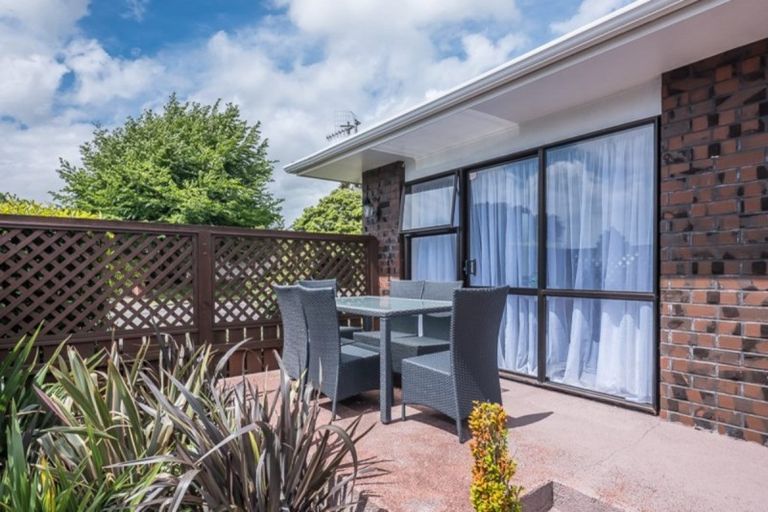 Photo of property in 88 Kennedy Drive, Levin, 5510