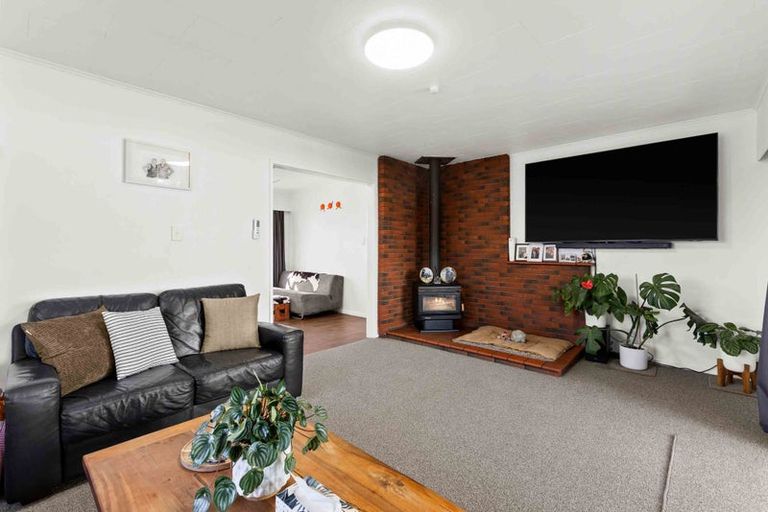 Photo of property in 34 Shortland Street, Tamatea, Napier, 4112