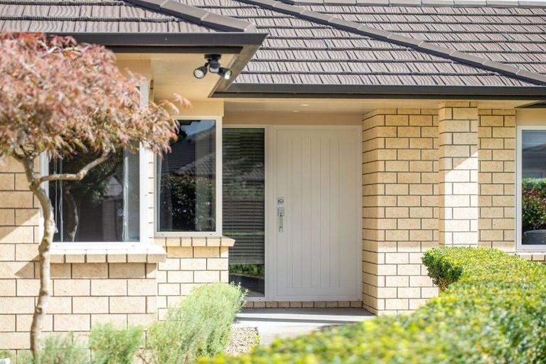 Photo of property in 1 Whitney Place, Rototuna North, Hamilton, 3210