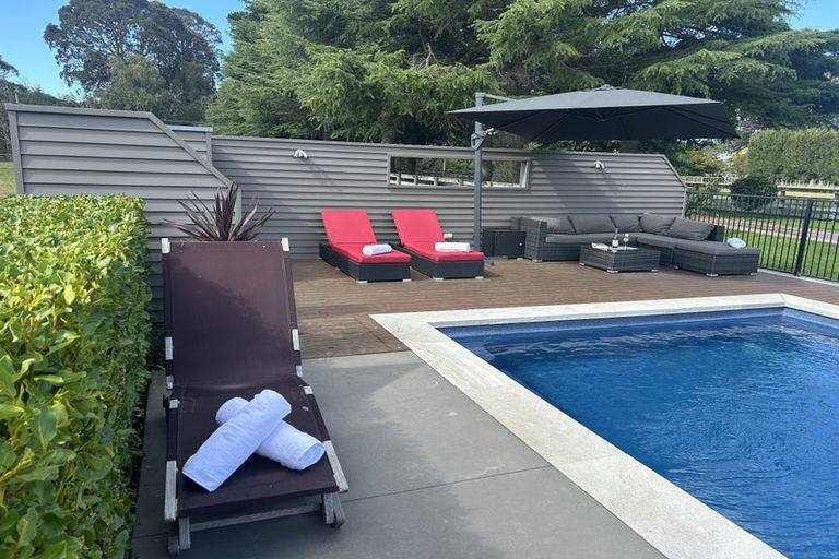 Photo of property in 241 Mangaroa Road, Bridge Pa, Hastings, 4174