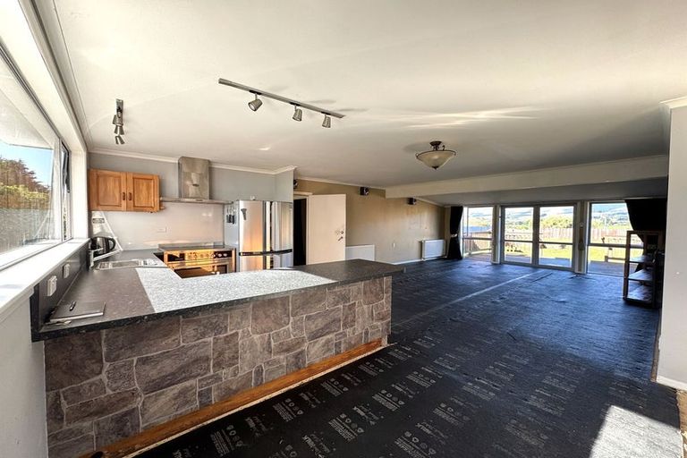 Photo of property in 93 Main Road, Clinton, 9534