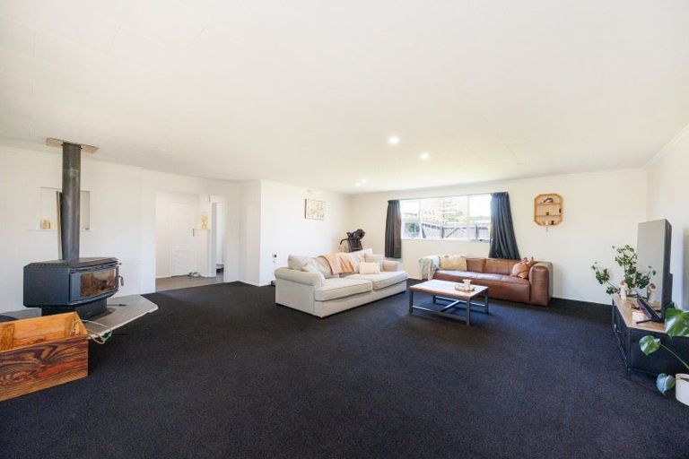 Photo of property in 8 Milne Street, Sanson, 4817