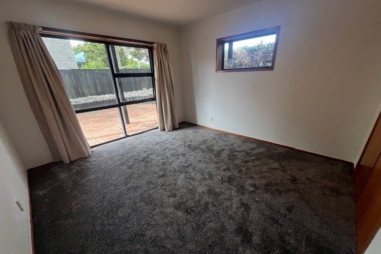 Photo of property in 26b Waller Avenue, Bucklands Beach, Auckland, 2012