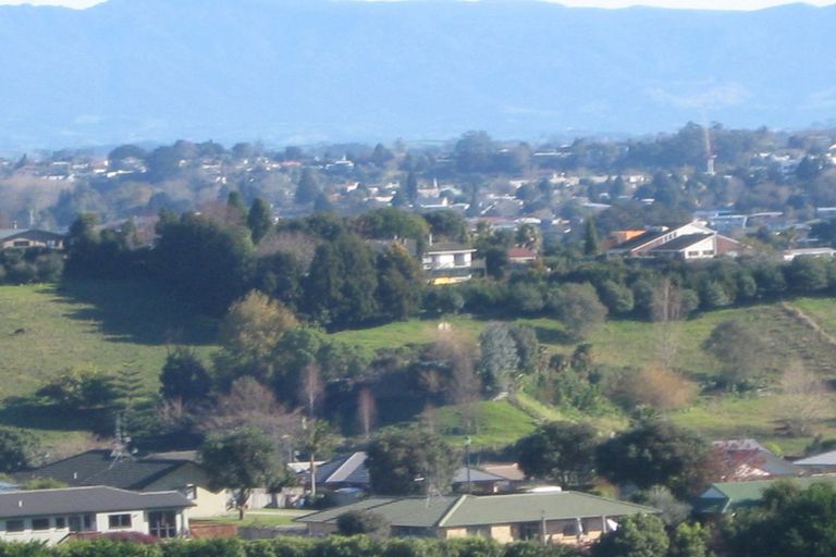 Photo of property in 18 Orion Drive, Welcome Bay, Tauranga, 3112