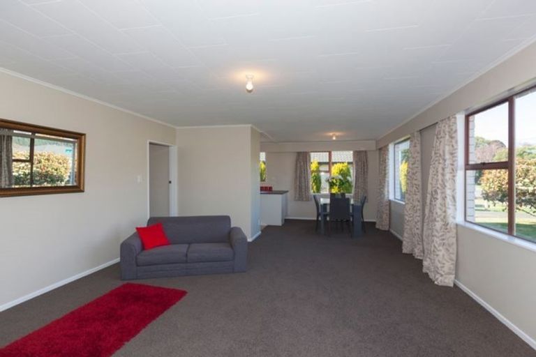 Photo of property in 2/21 Warrimoo Street, Paraparaumu, 5032