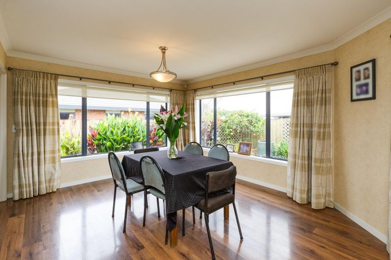 Photo of property in 28 Birmingham Street, Takaro, Palmerston North, 4412