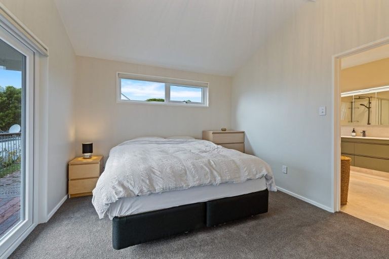 Photo of property in 10 Belleview Terrace, Mount Pleasant, Christchurch, 8081