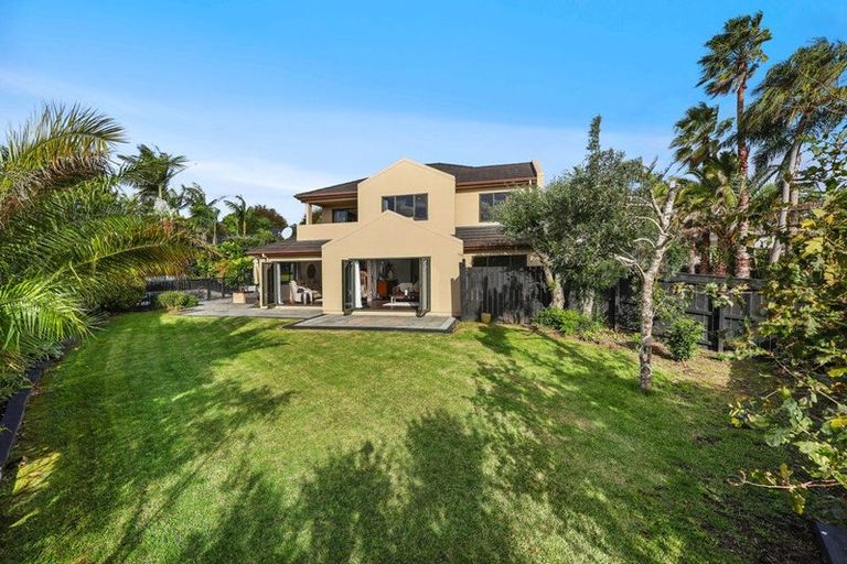 Photo of property in 40 Burnaston Court, Dannemora, Auckland, 2016