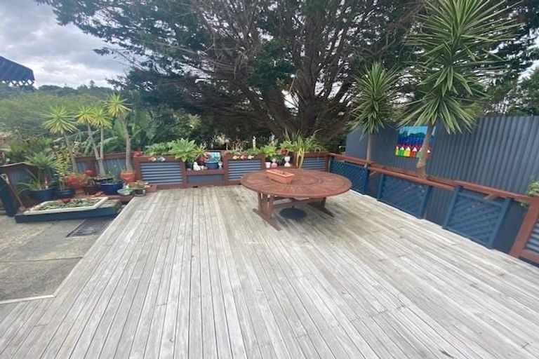 Photo of property in 2 Keays Road, Avenues, Whangarei, 0110