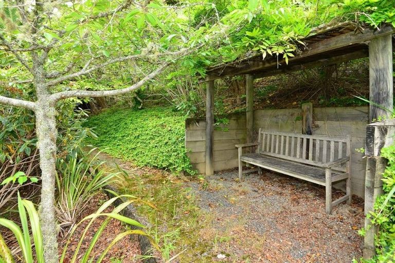 Photo of property in 5 Messenger Road, Stillwater, Silverdale, 0993