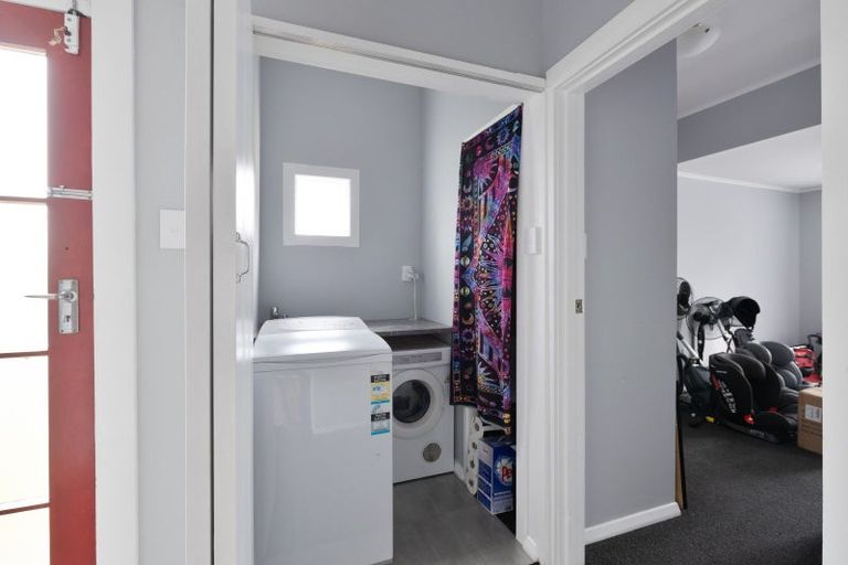 Photo of property in 37 Harris Street, Marton, 4710