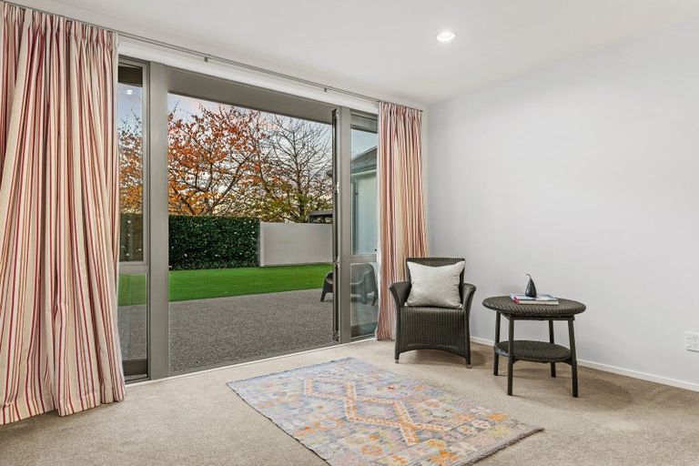 Photo of property in 154 Clyde Road, Burnside, Christchurch, 8053