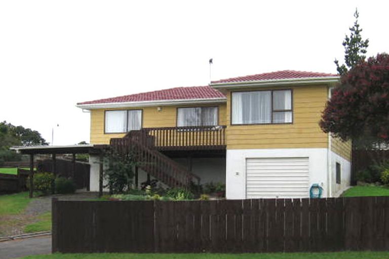 Photo of property in 13 Elvira Place, Ranui, Auckland, 0612