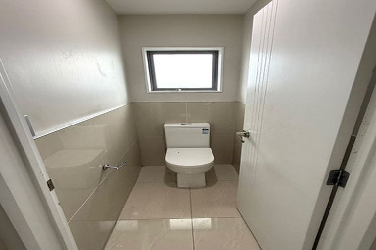 Photo of property in 21 Matata Drive, Takanini, 2112