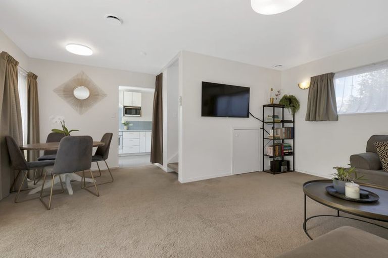 Photo of property in 107 Windermere Road, Papanui, Christchurch, 8053