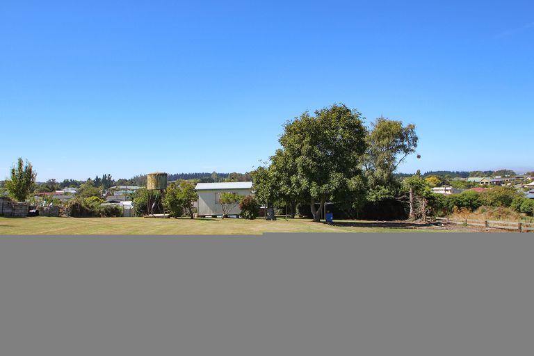 Photo of property in 25 Gordon Street, Weston, Oamaru, 9401