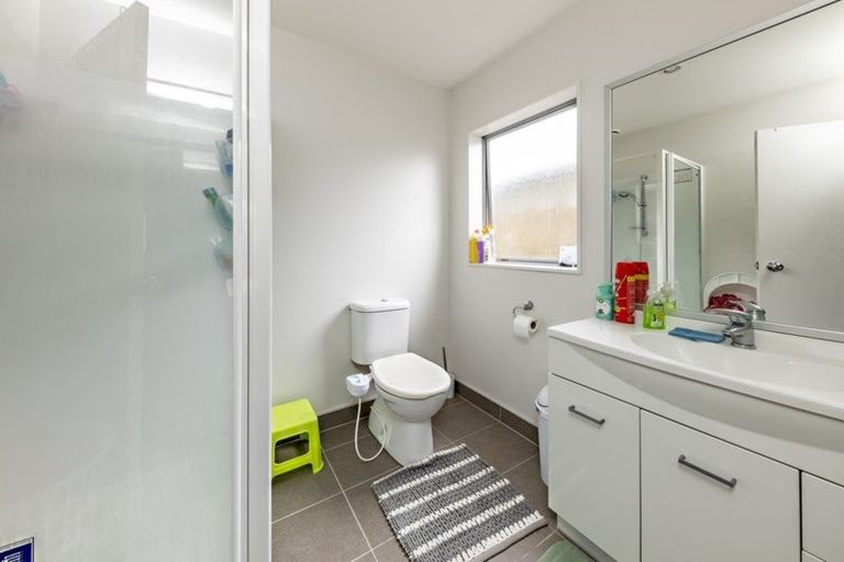 Photo of property in 56 Popokatea Drive, Takanini, 2112