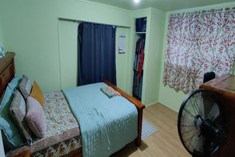 Photo of property in 64 Glengarry Road, Glen Eden, Auckland, 0602