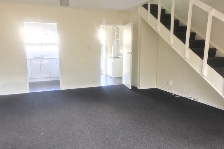Photo of property in 6/42 Sheridan Drive, New Lynn, Auckland, 0600