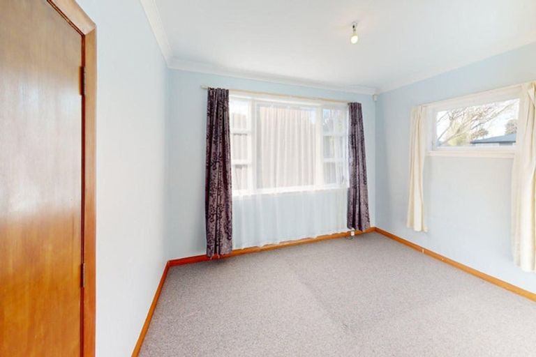 Photo of property in 60 Birmingham Street, Takaro, Palmerston North, 4412