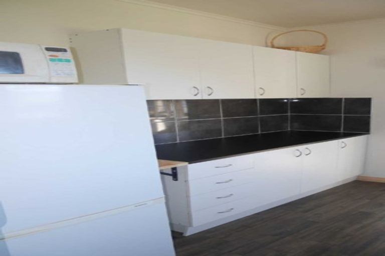 Photo of property in 4 Tara Street, Riccarton, Christchurch, 8041