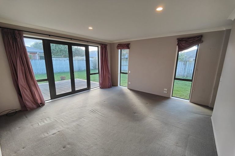 Photo of property in 44 Wiltshire Drive, Huntington, Hamilton, 3210